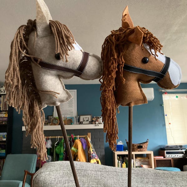 Bullseye Inspied Stick Horse - Etsy