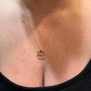 Alyssa added a photo of their purchase