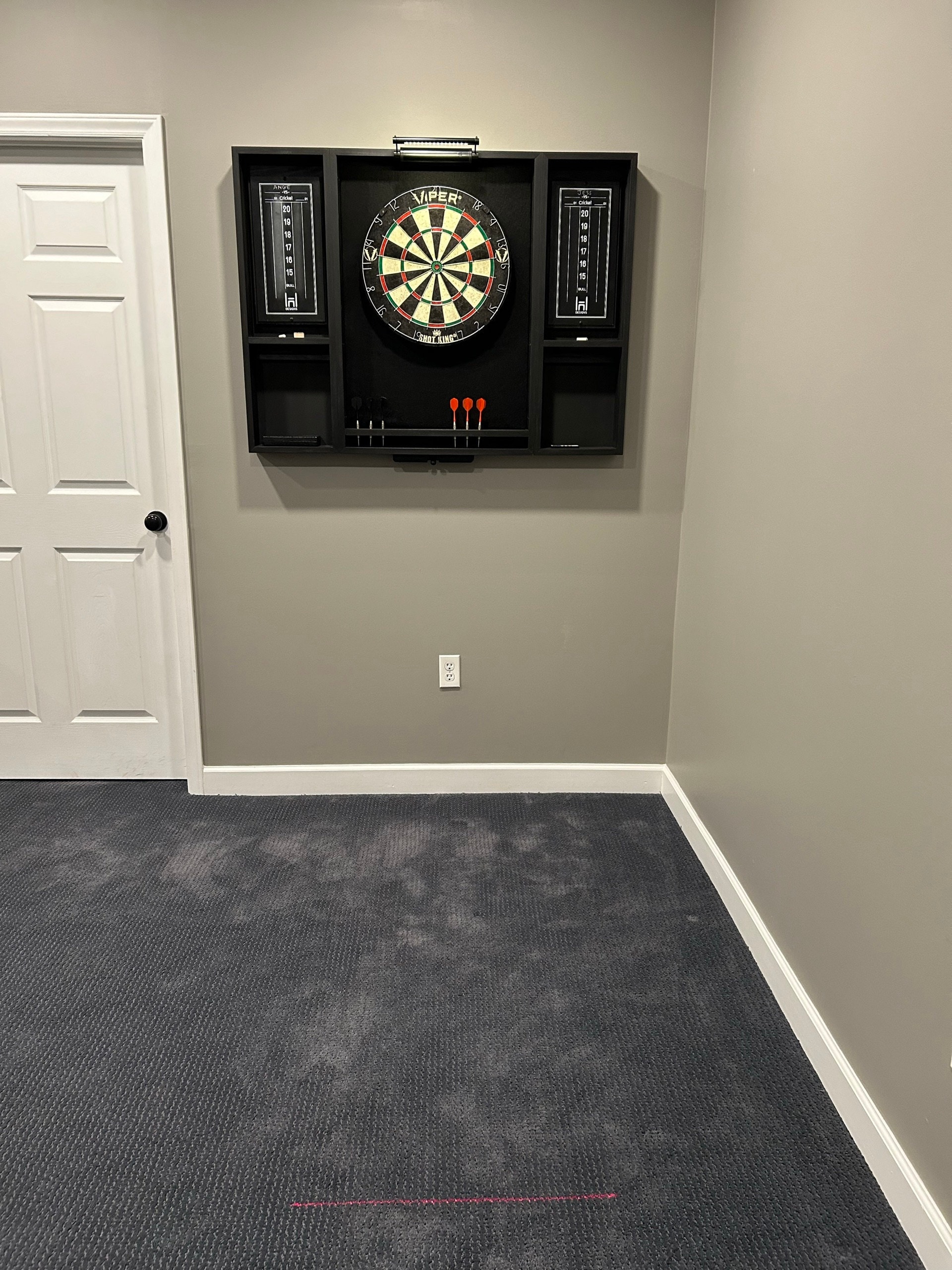 Makes a great fathers day gift  Our best selling Black dartboard cabinet with a Dartboard, darts, led light. and 2 scoreboards.