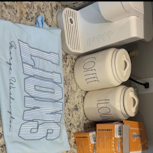 Carlee added a photo of their purchase