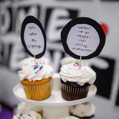 Friends Tv Show Cupcake Toppers, Friends Theme, Friends Birthday ...