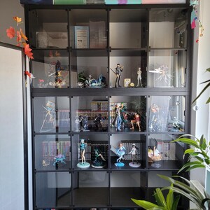 Ikea Kallax アクリルガラスパネルは、ディスプレイケースインサート