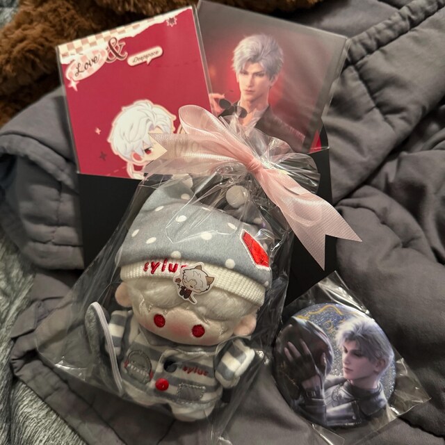 Love and Deepspace Plush Doll: 10cm/4in Caleb Rafayel Sylus Xavier