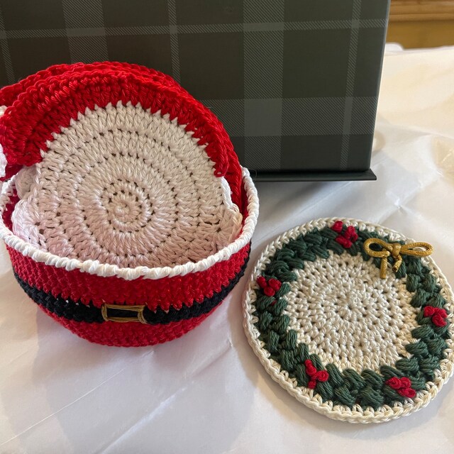 A customer's finished Wreath Ornament and Coaster Crochet Pattern + Video
