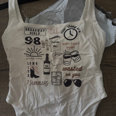 Women's Funny Country Music Tank Top - 'That's Why I'm Here' Letter Print Sleeveless Summer & Festival Tee