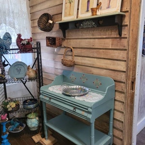 LAURIE added a photo of their purchase