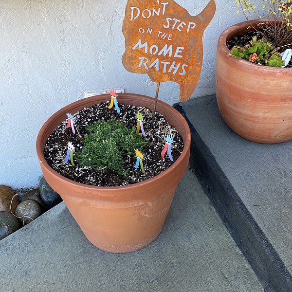 Mome Raths Plant and Garden Stake (set of 6) Alice in Wonderland - Free ...