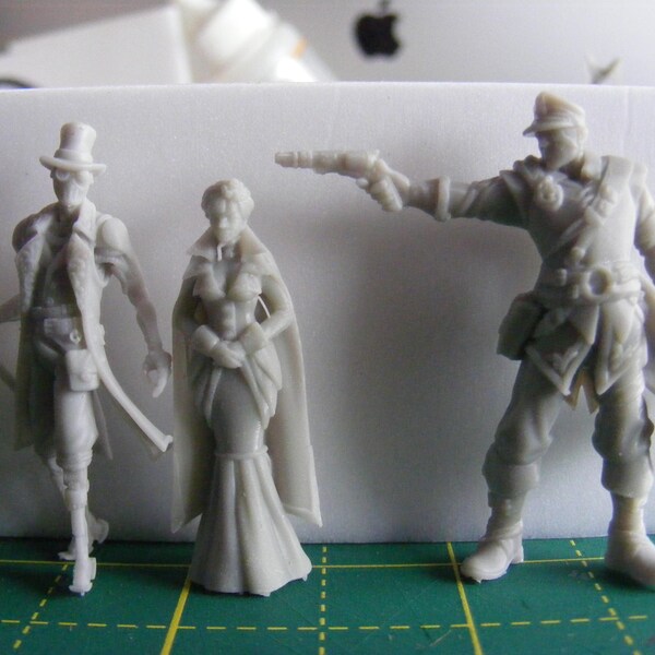 Necromante a cavallo – Miniatura del mago non morto con supporto