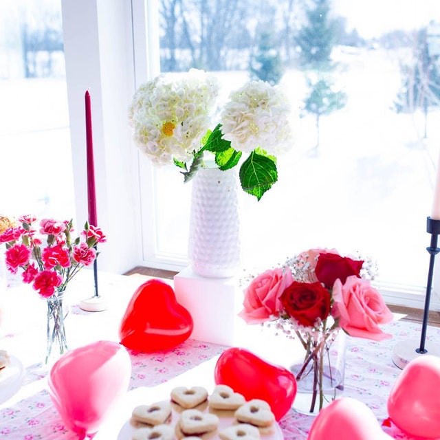 TONIFUL 30Pcs 18 Inch Red Heart Balloons Valentine's Day Heart Shape Foil Mylar Balloons Decoration For Romantic Valentine's Day Wedding Bridal Shower Anniversary Engagement Party Supplies 2 thumbnail image