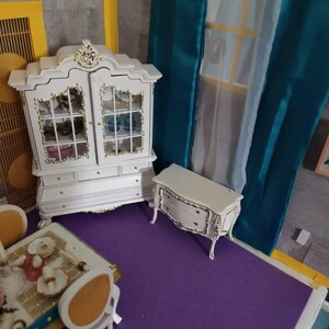 1:12 Puppenhaus-Möbel Set – 4 Miniatur-Schränke Aus Holz Für Puppenhäuser & Deko