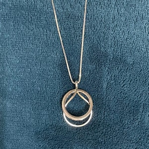 Ring Holder Necklace Silver ISLA Engagement Ring Necklace Holder ...