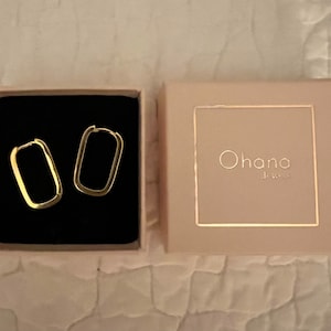 Siobhan added a photo of their purchase
