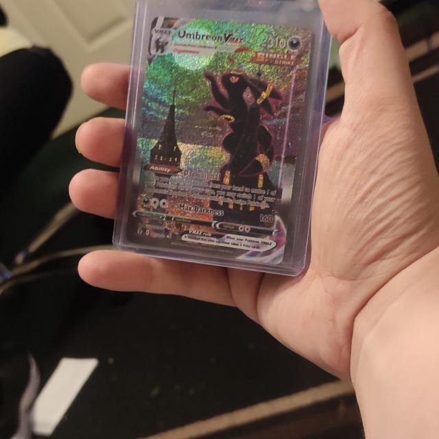 jolteon pokemon card price Jolteon No. 135 Japanese Jungle Set Holo Rare Pokemon Card Near Mint main image 0