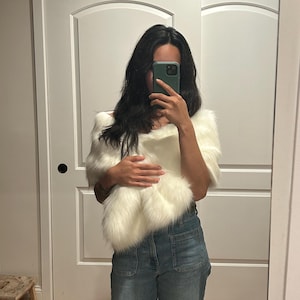 Alexa added a photo of their purchase
