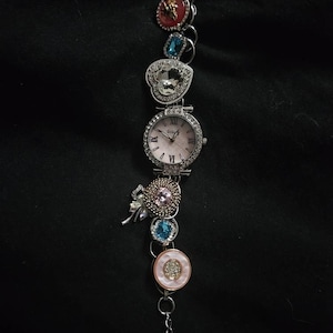 Zaara added a photo of their purchase