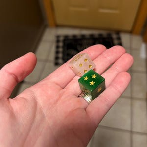 Elizabeth hat ein Foto des gekauften Artikels hinzugefügt