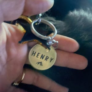 Beatriz added a photo of their purchase