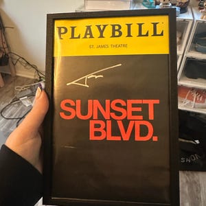 Giavanna added a photo of their purchase