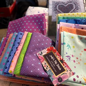 Exploding Heart Quilt Kit Using Tula True Colors Fabrics - Etsy
