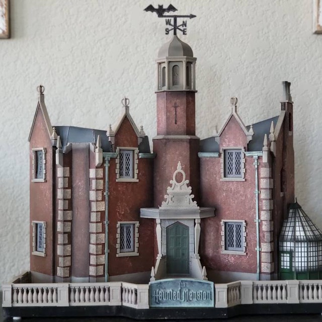WDW1999 ホーンテッド・マンション・ダングル　限定1999個 Unboxing] Haunted Mansion Goods - YouTube