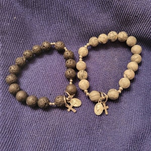 CLAUDIA added a photo of their purchase