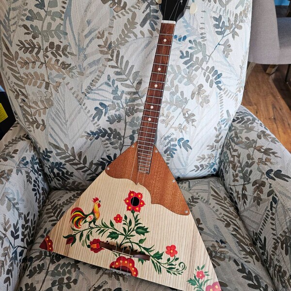 Folk Ukrainian Balalaika 3 Strings Prima Handmade Painted, Natural Wood ...