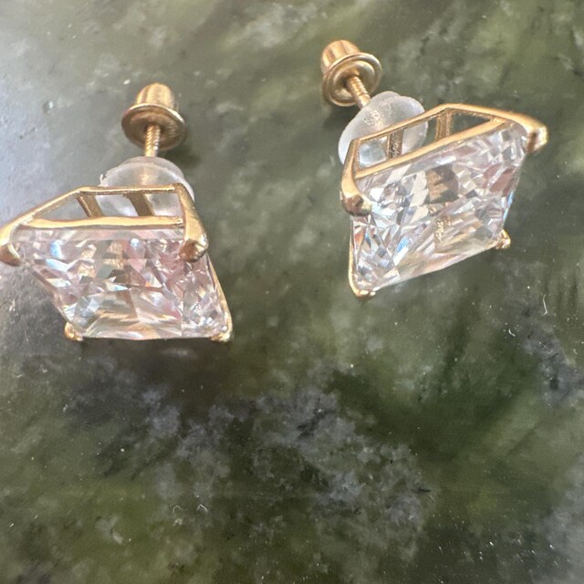 ピアス LESS IS MORE 14K gold rectangular one-touch earrings single earring]14K gold one touch drop earring - Less is