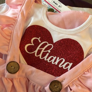 Set Completo Per Bambine: Maglietta A Cuori E Gonna Con Bretelle &ndash; Rosso &ndash; Nuovo