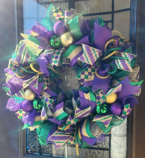 Wreath from Russell Wreaths photographed at home by Sakinah
