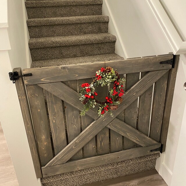 Barn door baby gate for stairs hotsell
