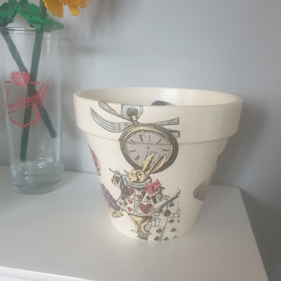 Wax Melt Burner With Alice in Wonderland Design Alice in - Etsy