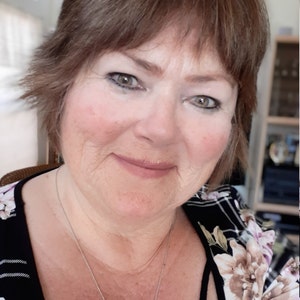 Courtney hat ein Foto des gekauften Artikels hinzugefügt