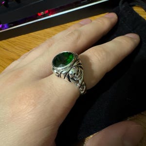 ジョニーの（スクリーンに忠実な）J・スパロウ エメラルド スカル