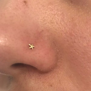 Clou de nez étoile d'or - Canada