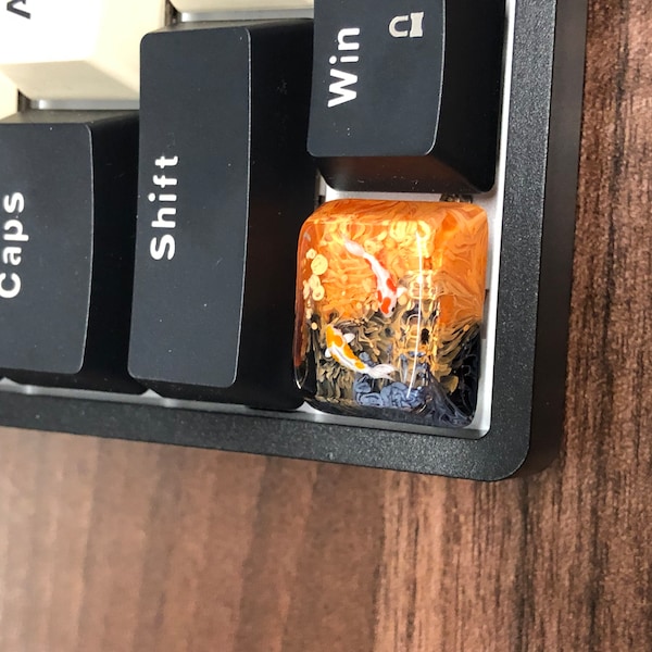 Interstellar Artisan Keycaps, Galaxy Resin Keycap, Astronaut Diamond SA ...