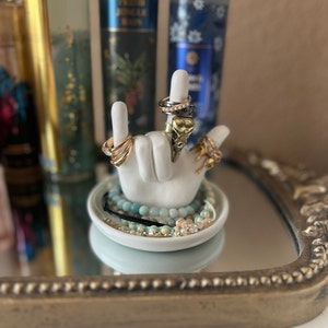 Lyndsee added a photo of their purchase