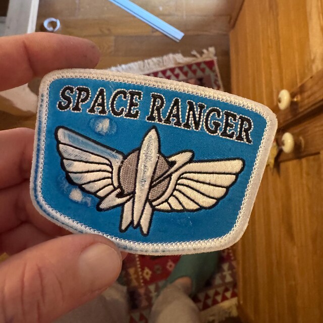 トイストーリー バズ・ライトイヤー スペースレンジャースーツ 刺繍
