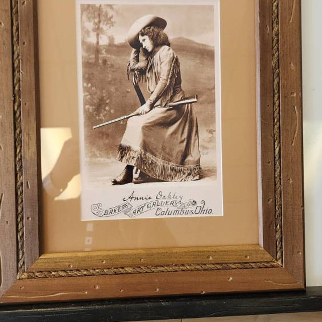 希少 アニー・オークリー ビンテージ写真 Vintage Wall Decor Old Wild West Vintage Clear Photograph