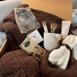 Elle added a photo of their purchase