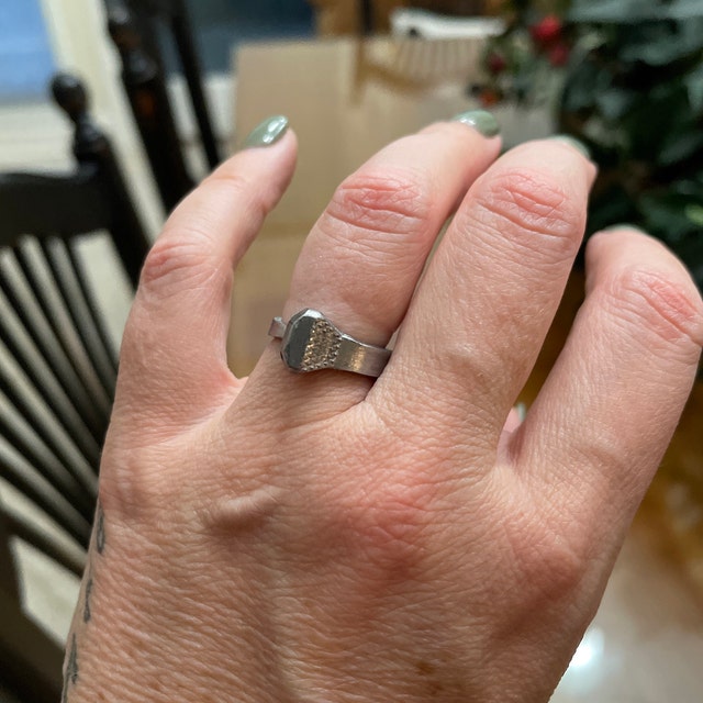 Horseshoe nail ring meaning deals
