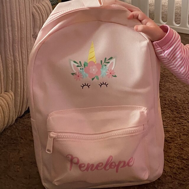 Mochila Personalizada Con Nombre Para Niños - Diseño Unicornio, Correa Para El Pecho, Tamaño 15x31x42 Cm