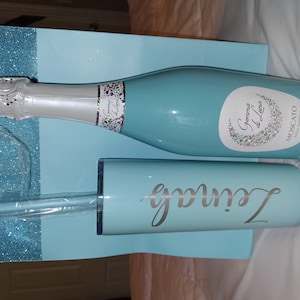 Tavia added a photo of their purchase