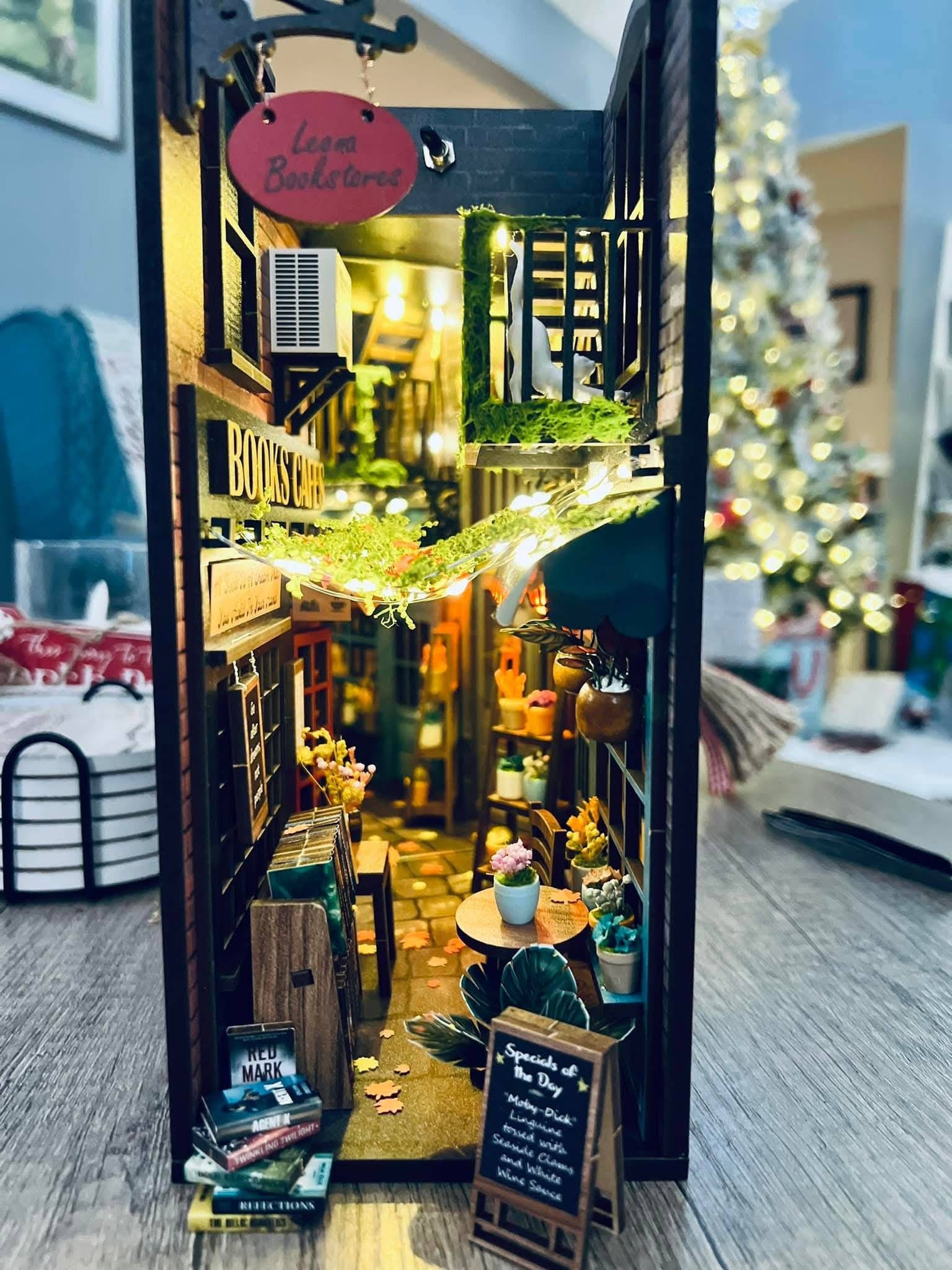 Dreamy MiniAlley Book Nook - Cozy Magical Reading - Booknook DIY kit Assembled