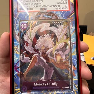 Quach added a photo of their purchase