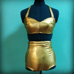 Alixis added a photo of their purchase