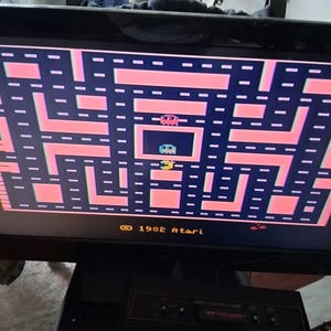 Vintage Atari 2600 Bundle With 6 Games and 2 Joysticks - Etsy