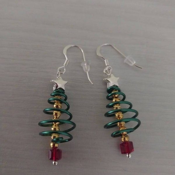 STRIPE XMAS TREE EARRINGS main image 1