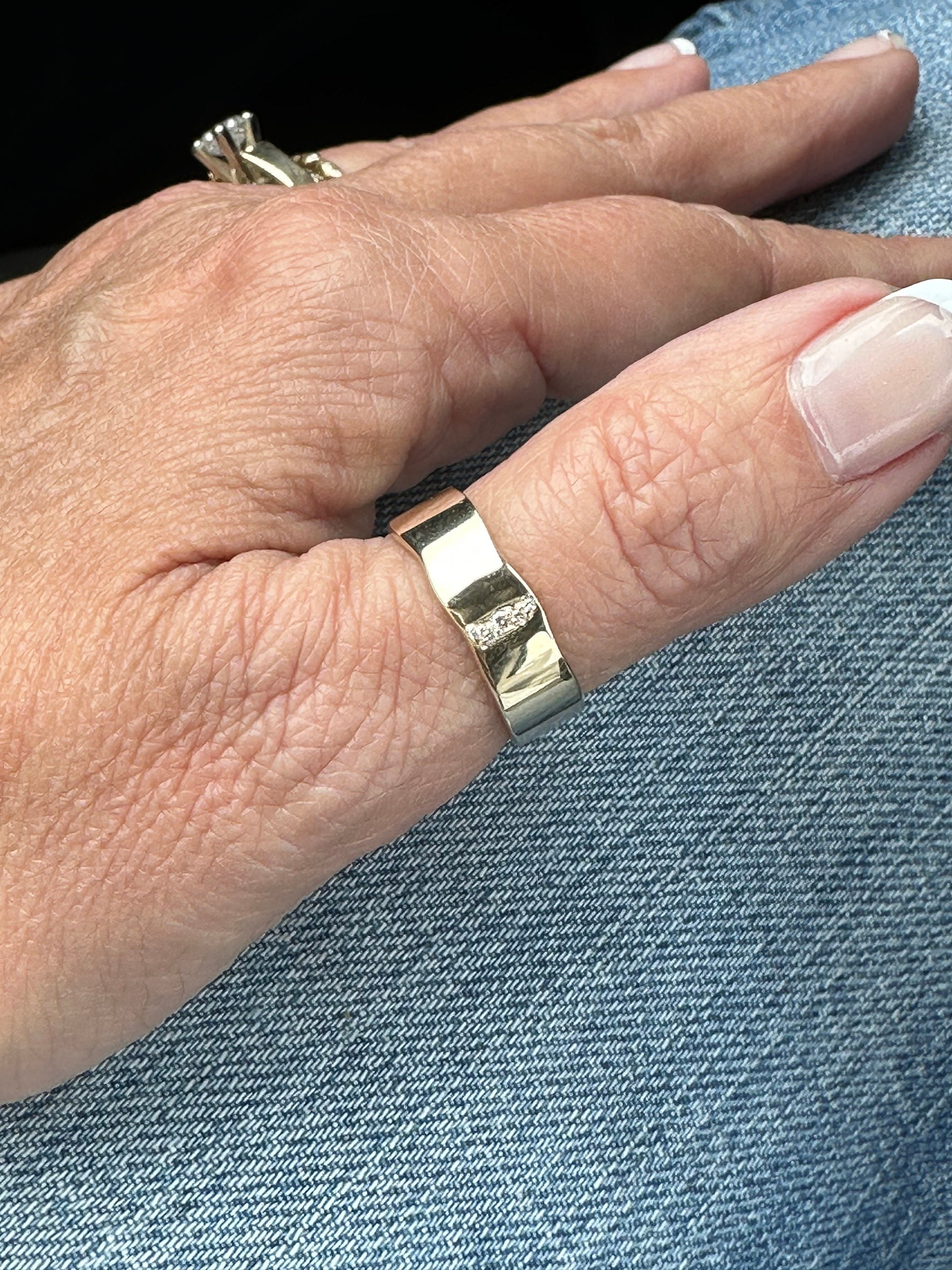 Wavy Wedding Band, Solid  Line Pave Ring, Tiny Diamond Cluster Band, Thick Band  Ring,Women Men Wedding Ring,Wide  Ring