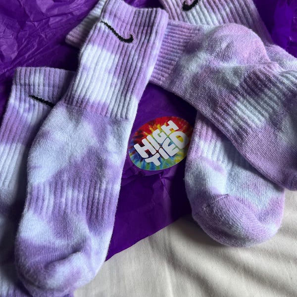 coloured nike socks