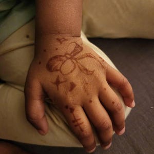 Nafeesa added a photo of their purchase